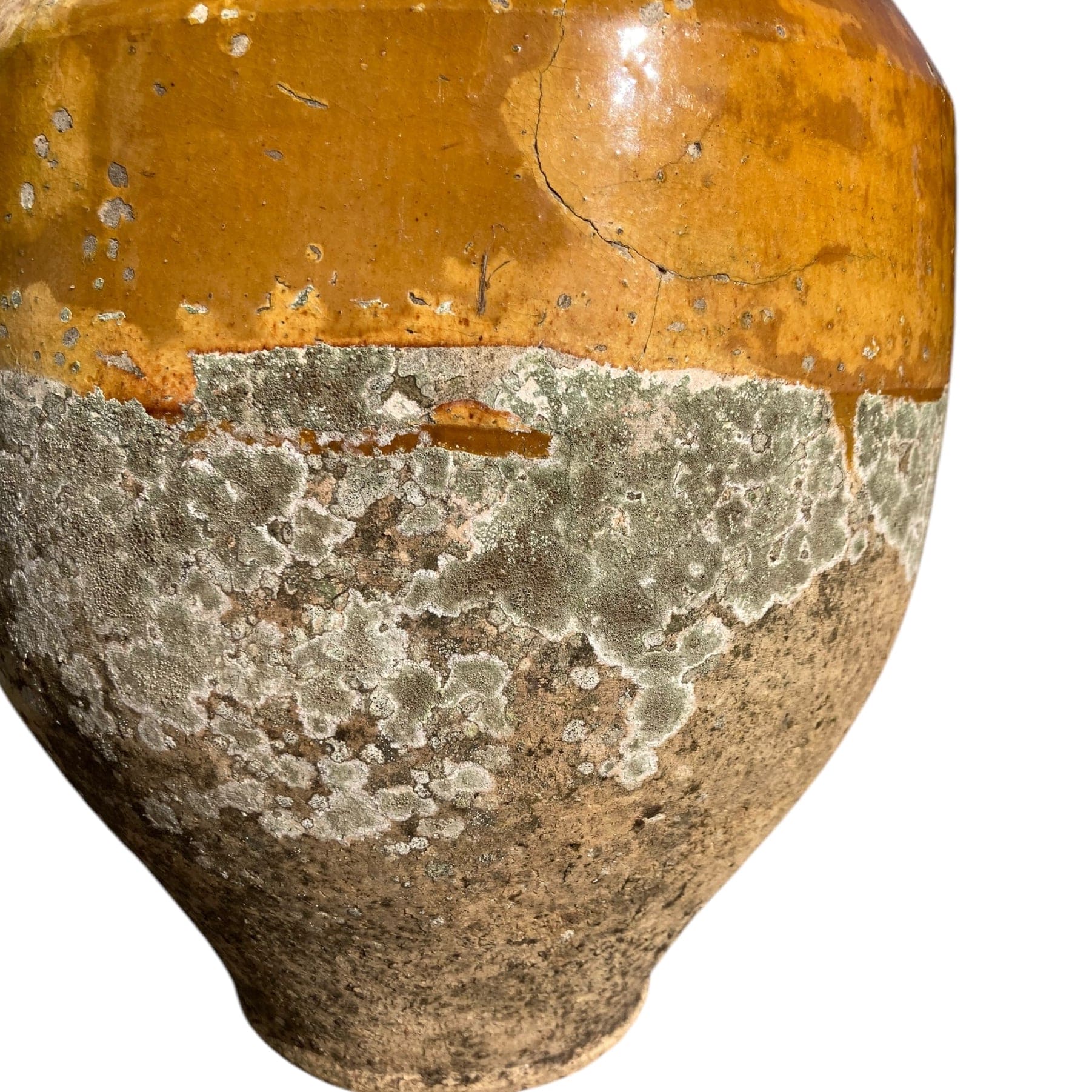 Pot jaune en terre cuite émaillée