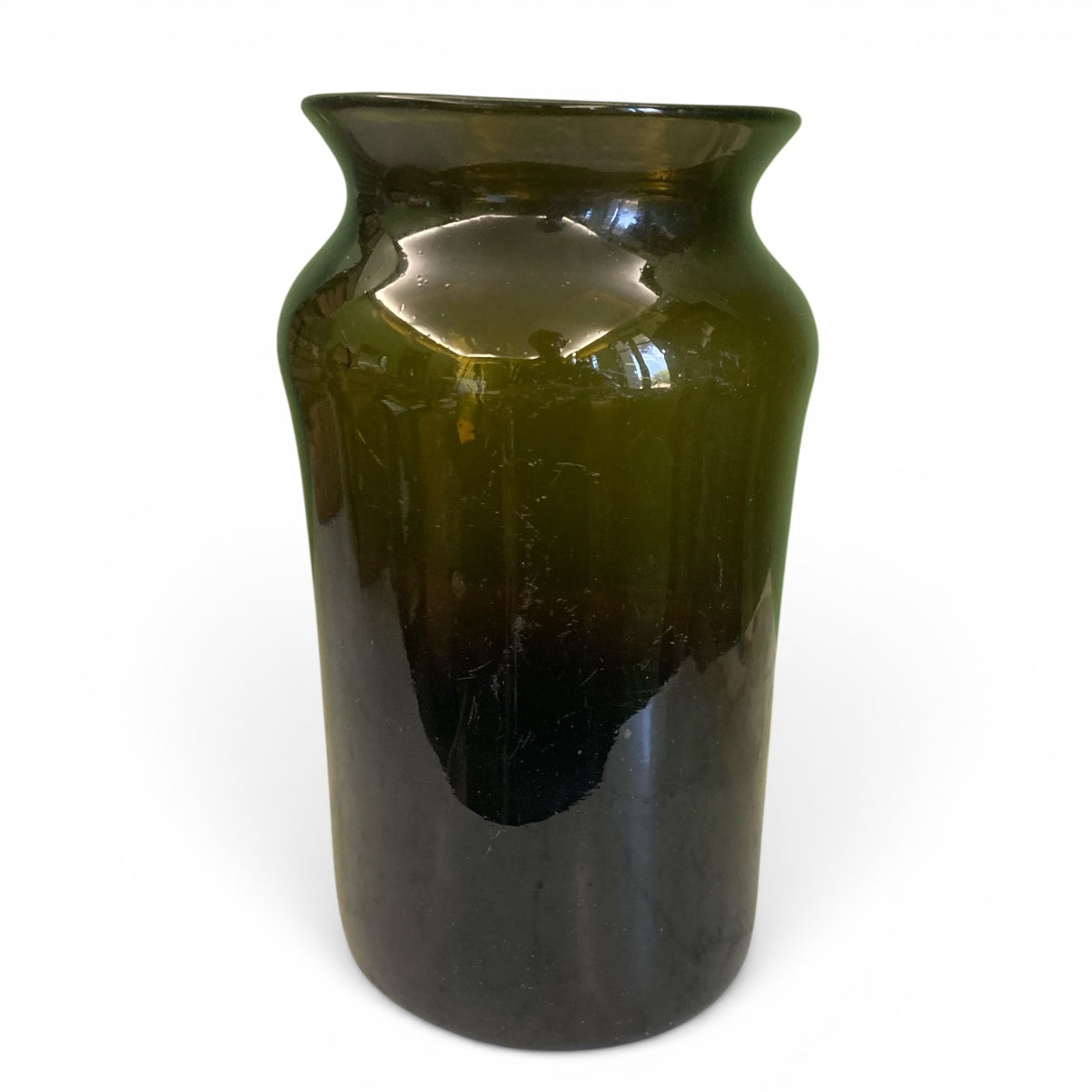 Ancien pot à cornichon en verre soufflé.