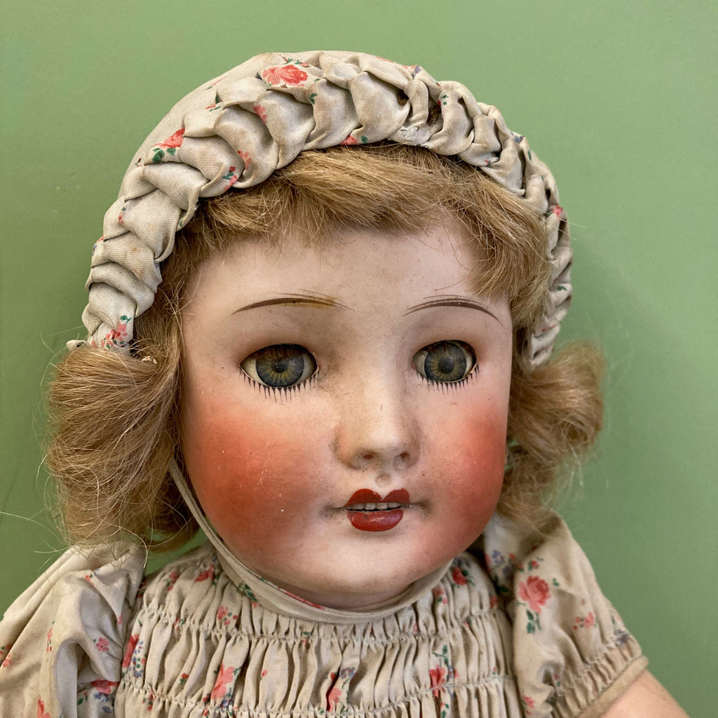 Poupée ancienne tête porcelaine marque Unis France