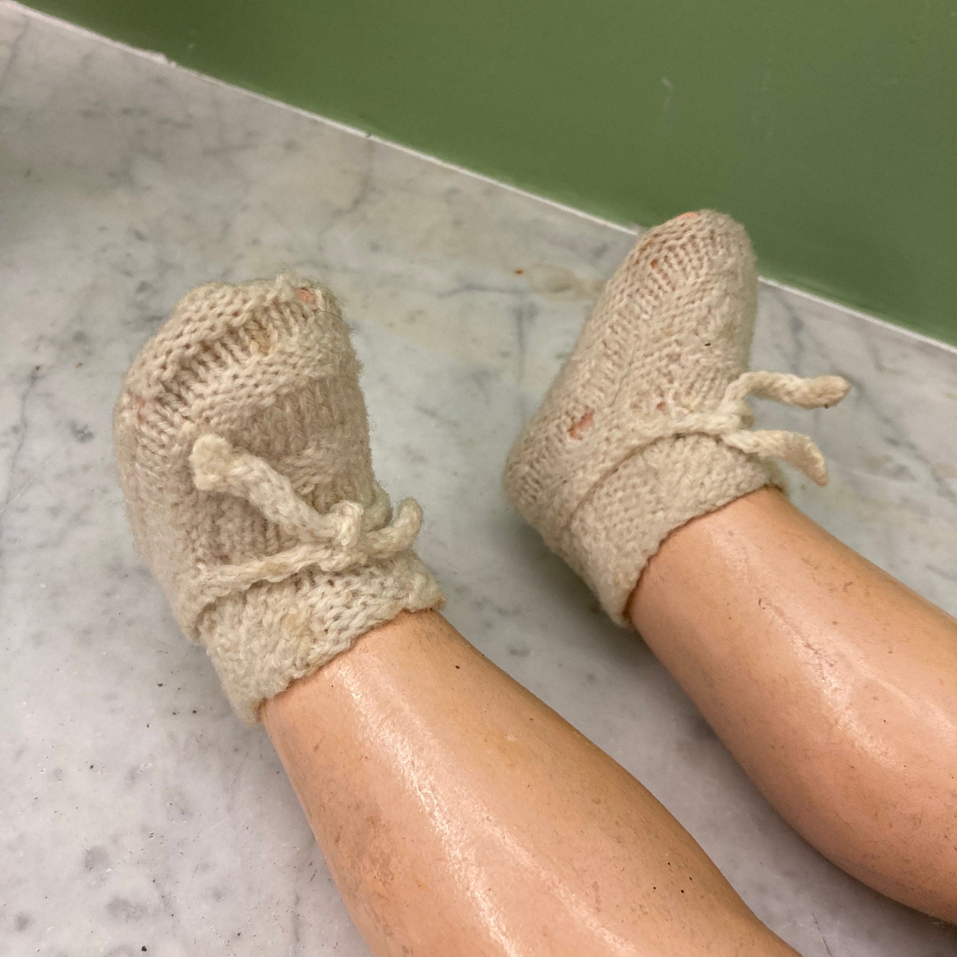 Poupée porcelaine Unis France 301 71 149 taille 11