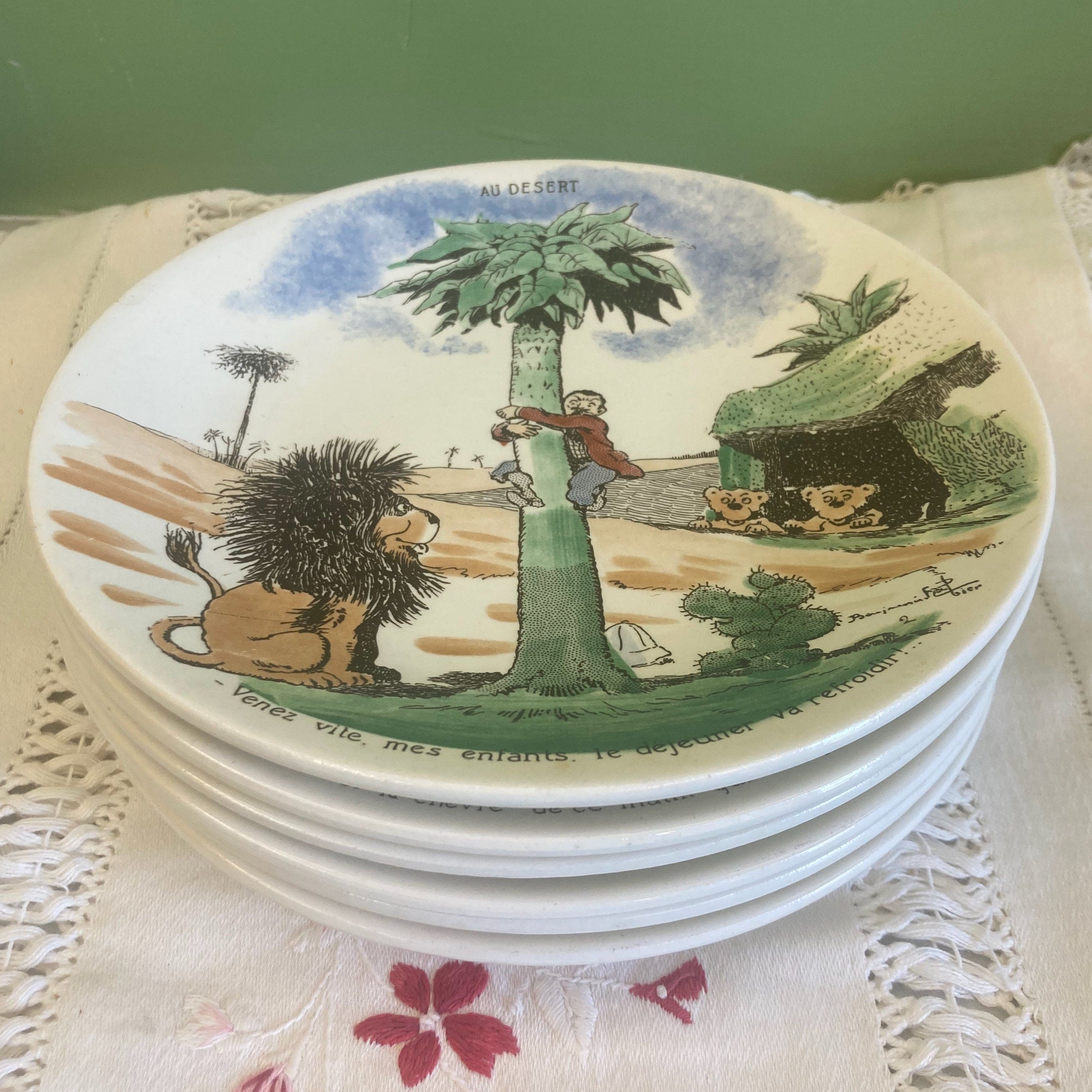 6 assiettes à dessert Illustrées par Benjamin Rabier