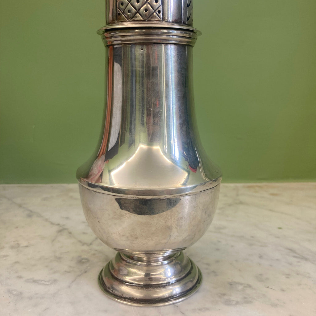 Saupoudreuse en argent massif Anglais Sheffield