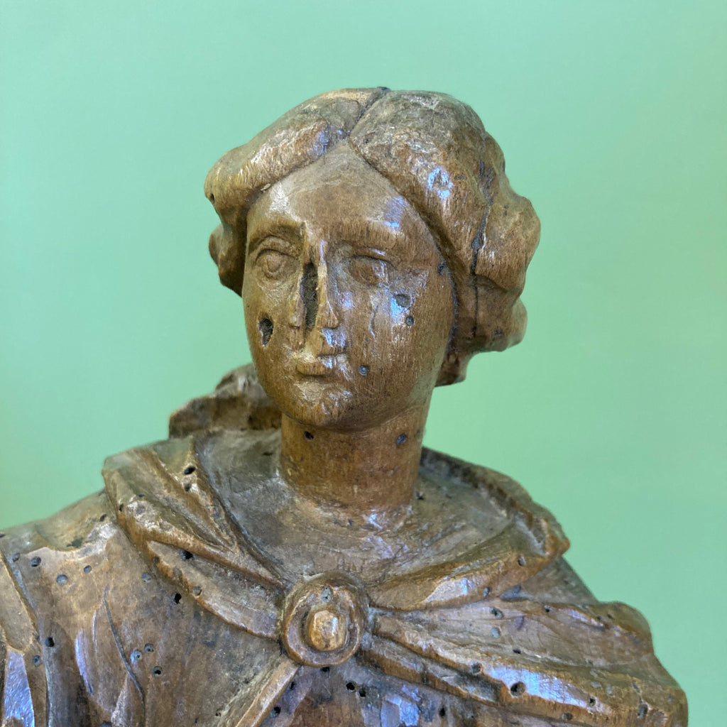 Ancienne statue en bois femme  à la cape 18ème.