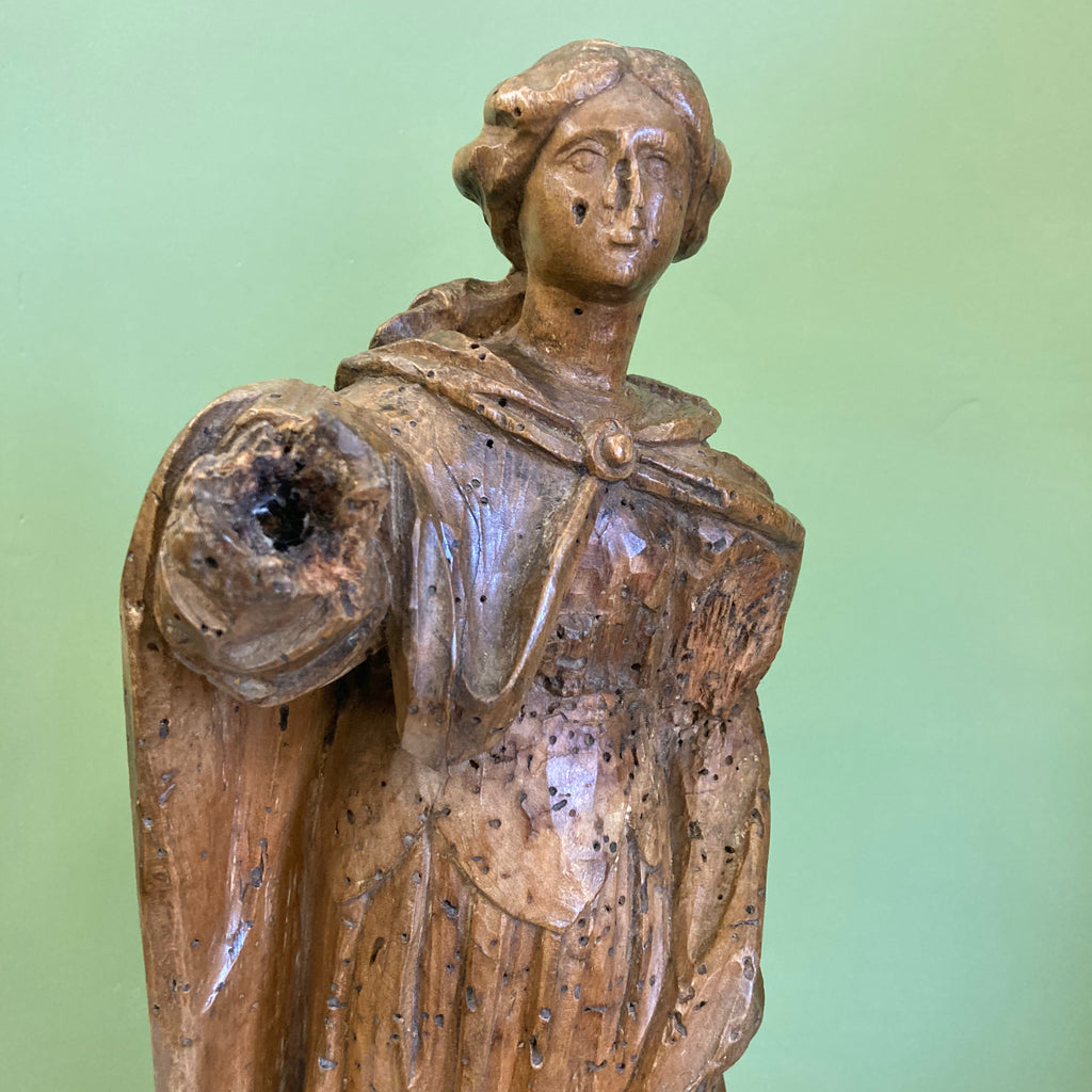 Ancienne statue en bois femme  à la cape 18ème.