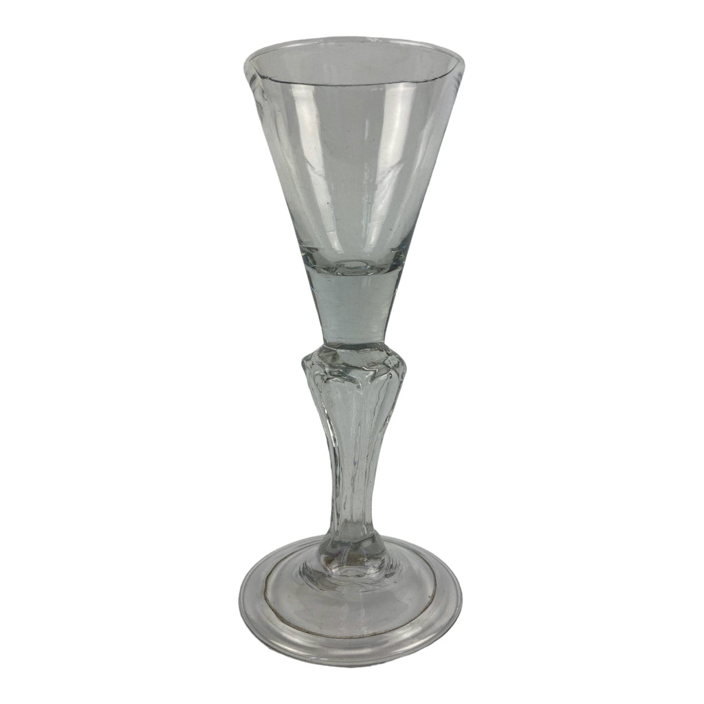 Ancien verre à pied du XVIIIe. siècle