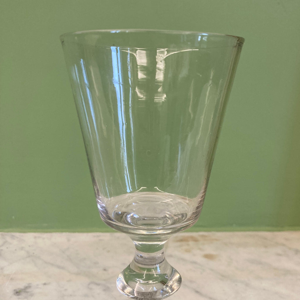 Grand verre soufflé  dit Bourguignon 18ème siècle