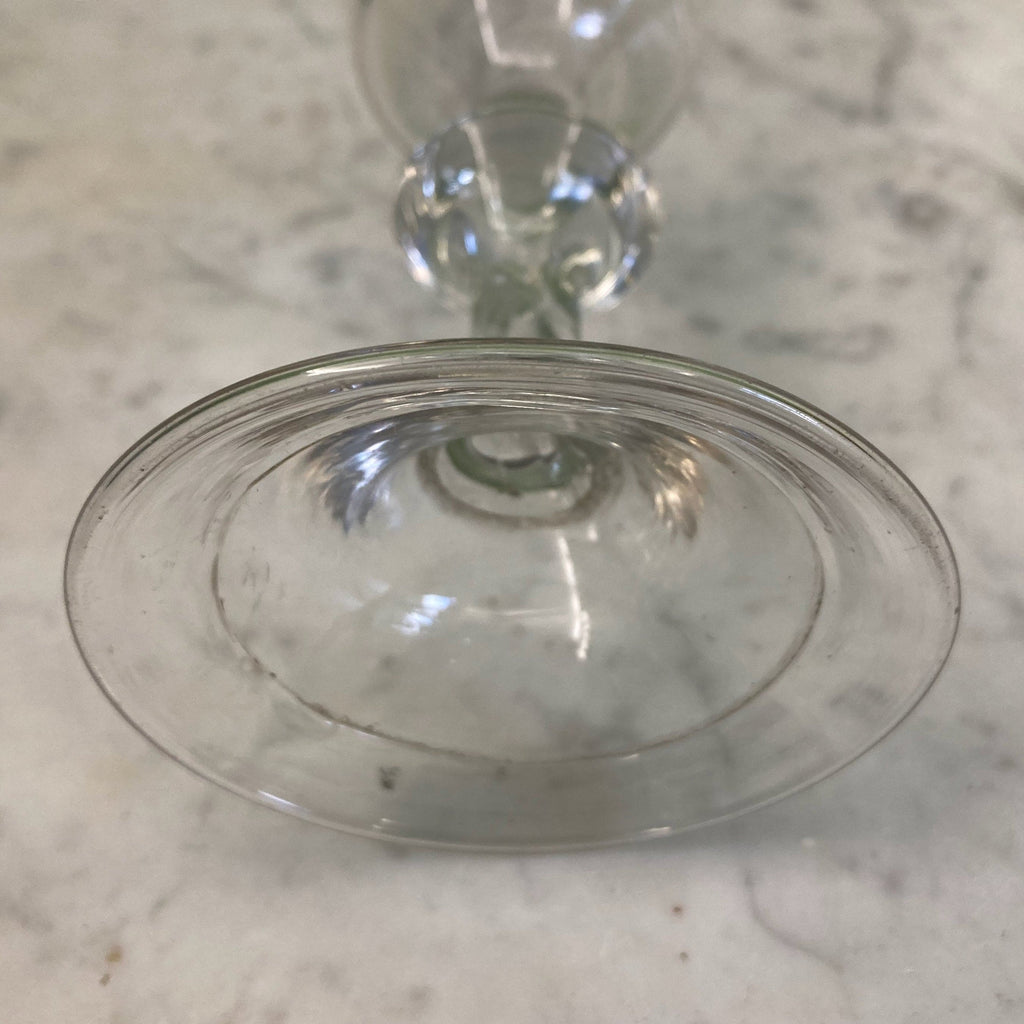 Grand verre soufflé  dit Bourguignon 18ème siècle