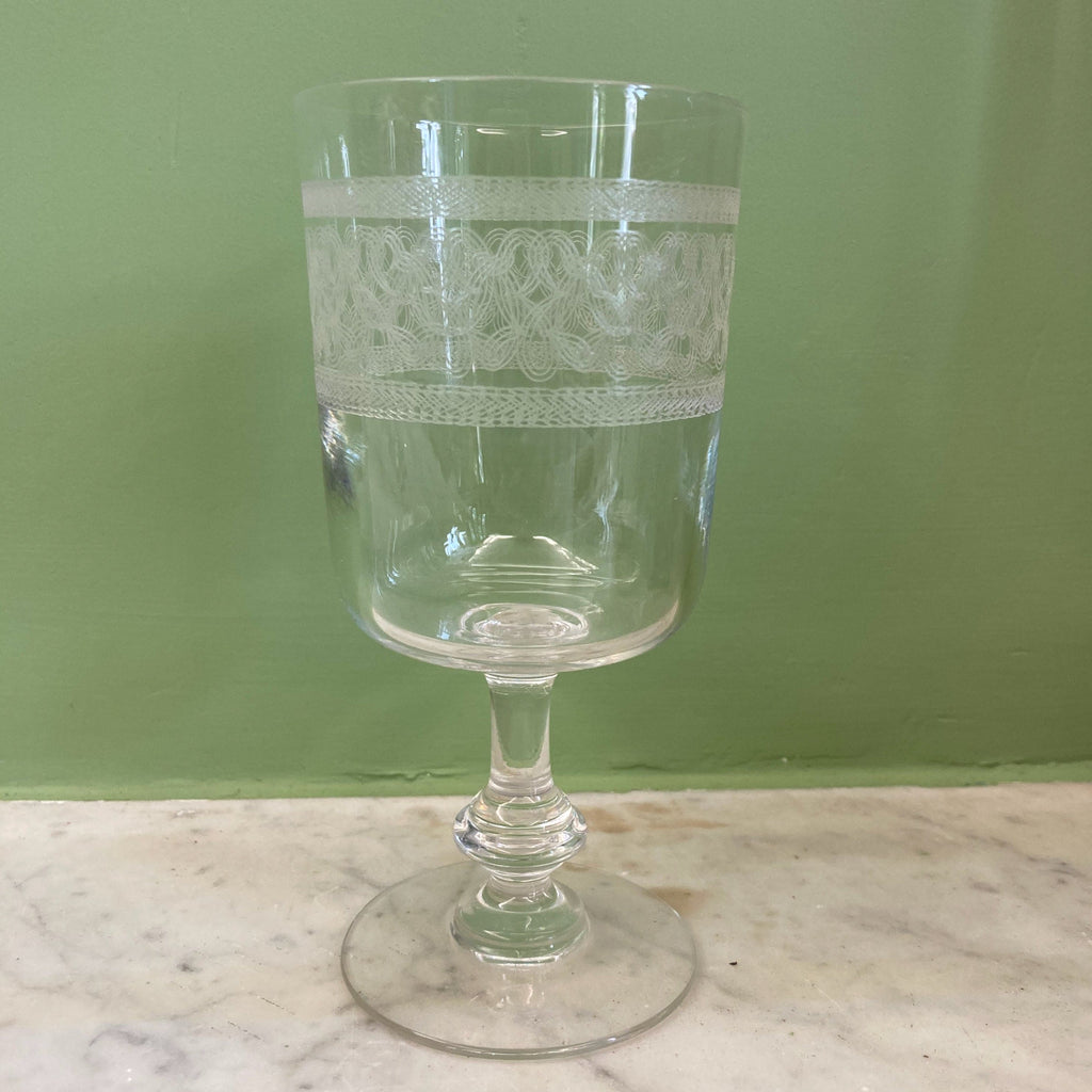 4 Grands verres à vin en cristal gravé début 20e.