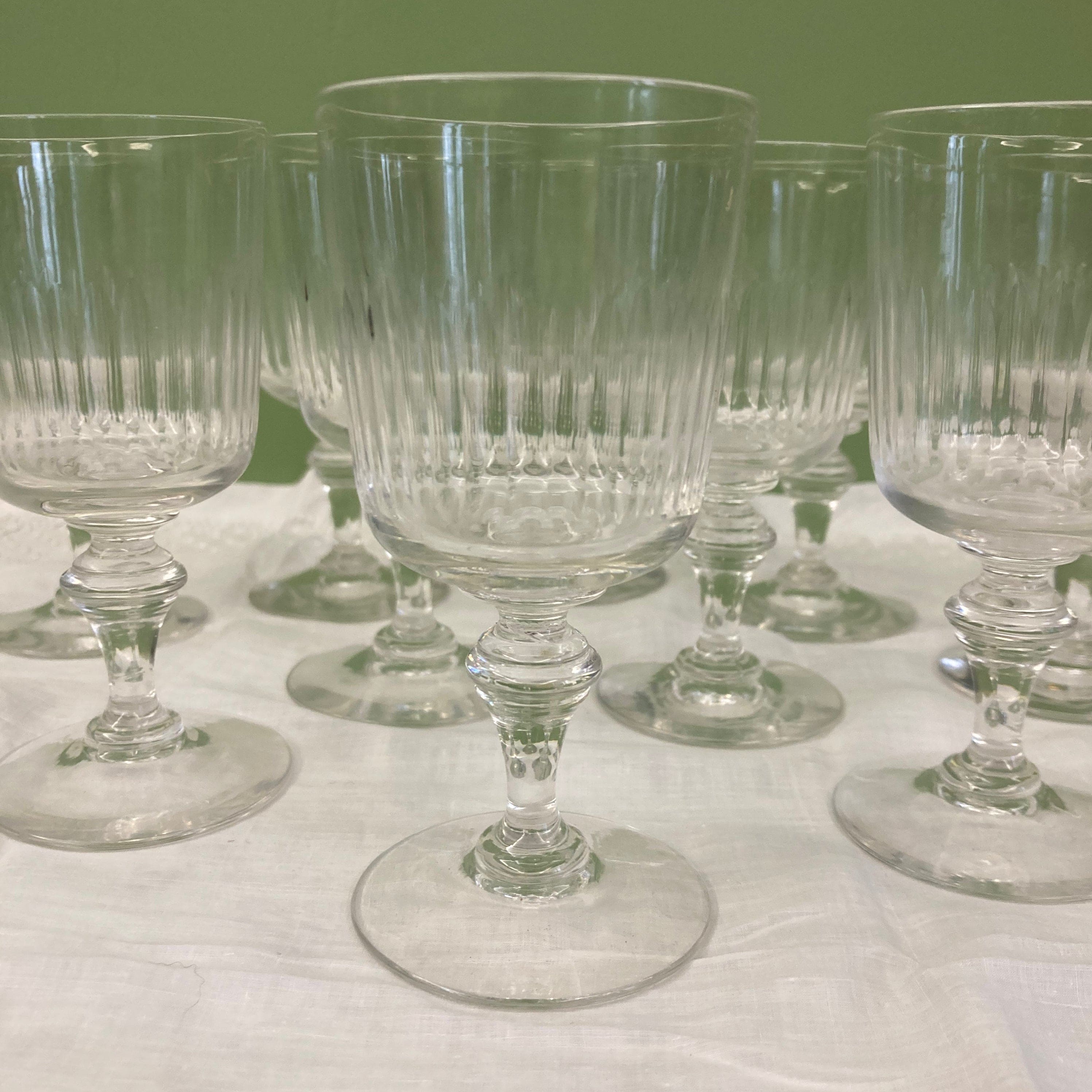 10 verres à vin en cristal modèle Renaissance de Baccarat