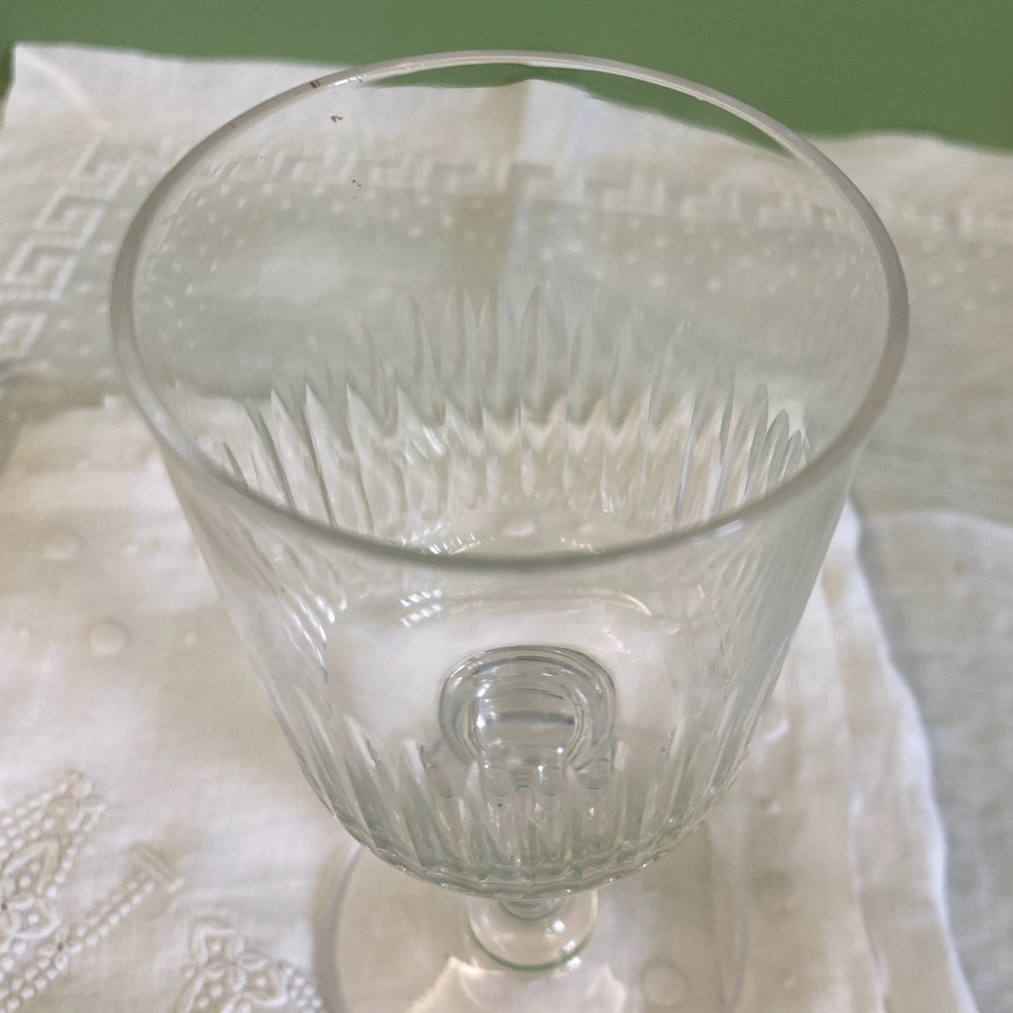 10 verres à vin en cristal modèle Renaissance de Baccarat