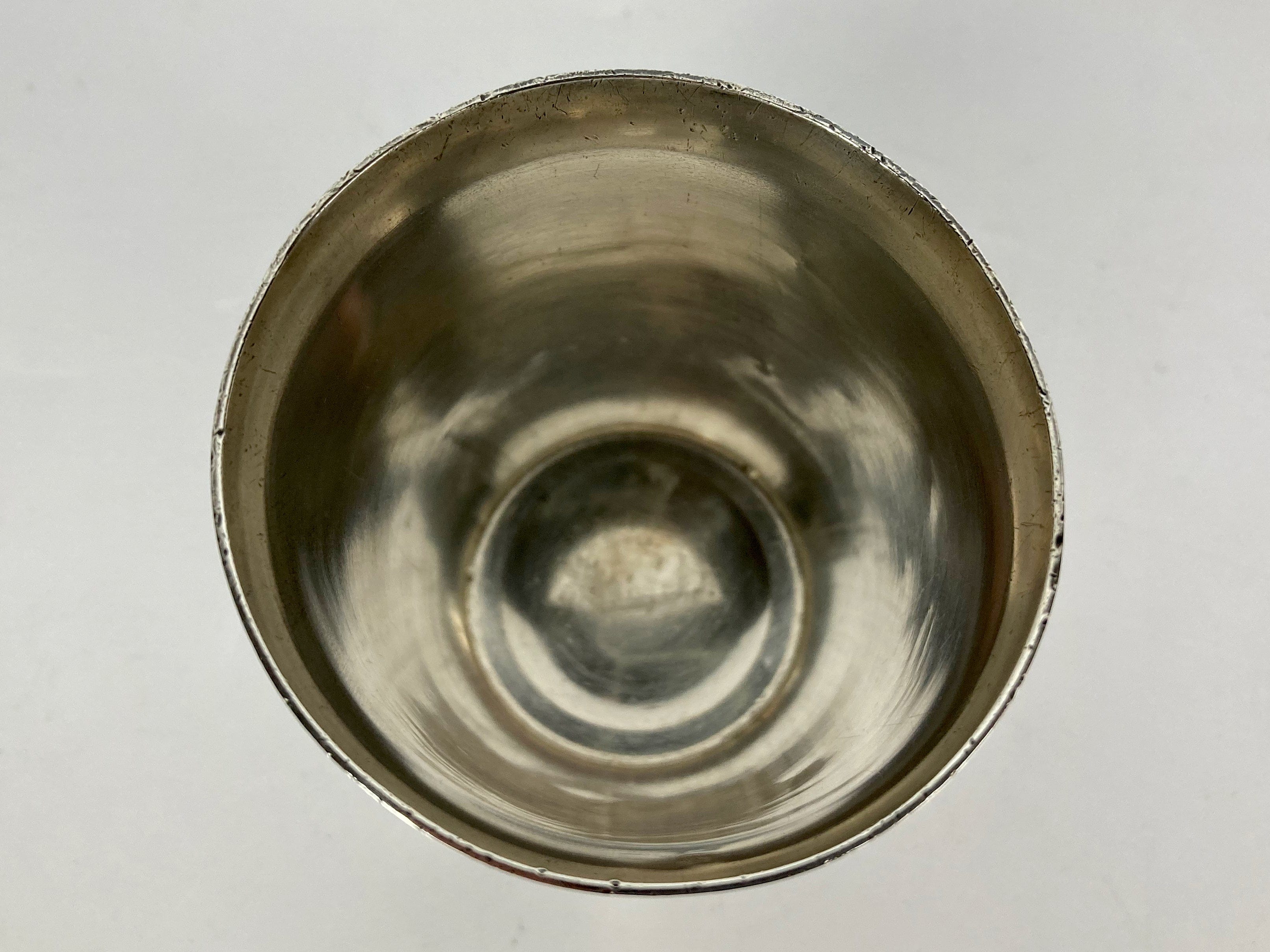 Ancienne timbale art-déco argent massif minerve  Hénin & cie