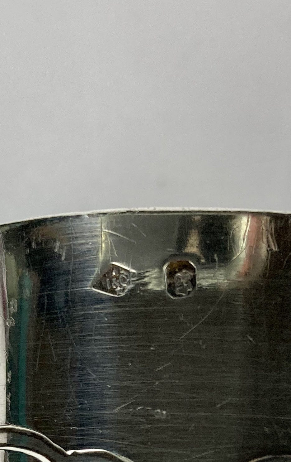 Ancienne timbale art-déco argent massif minerve  Hénin & cie