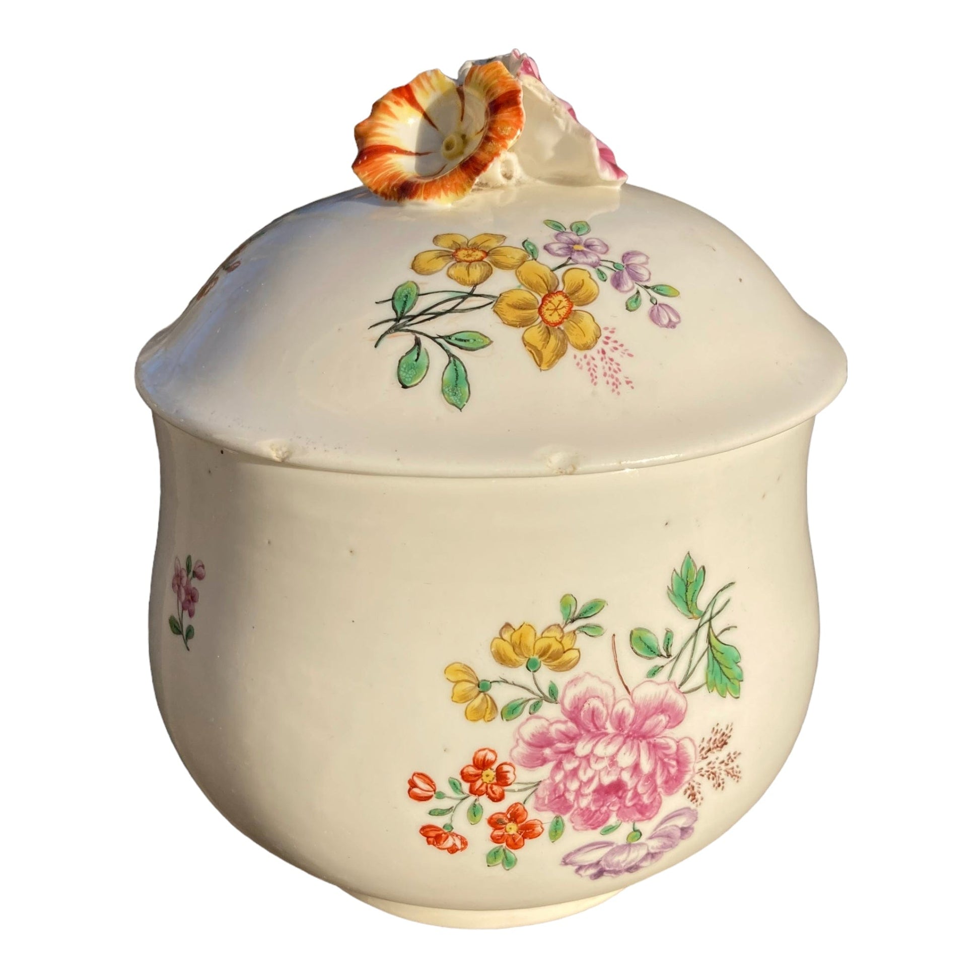 Pot porcelaine tendre Chantilly XVIIIe.