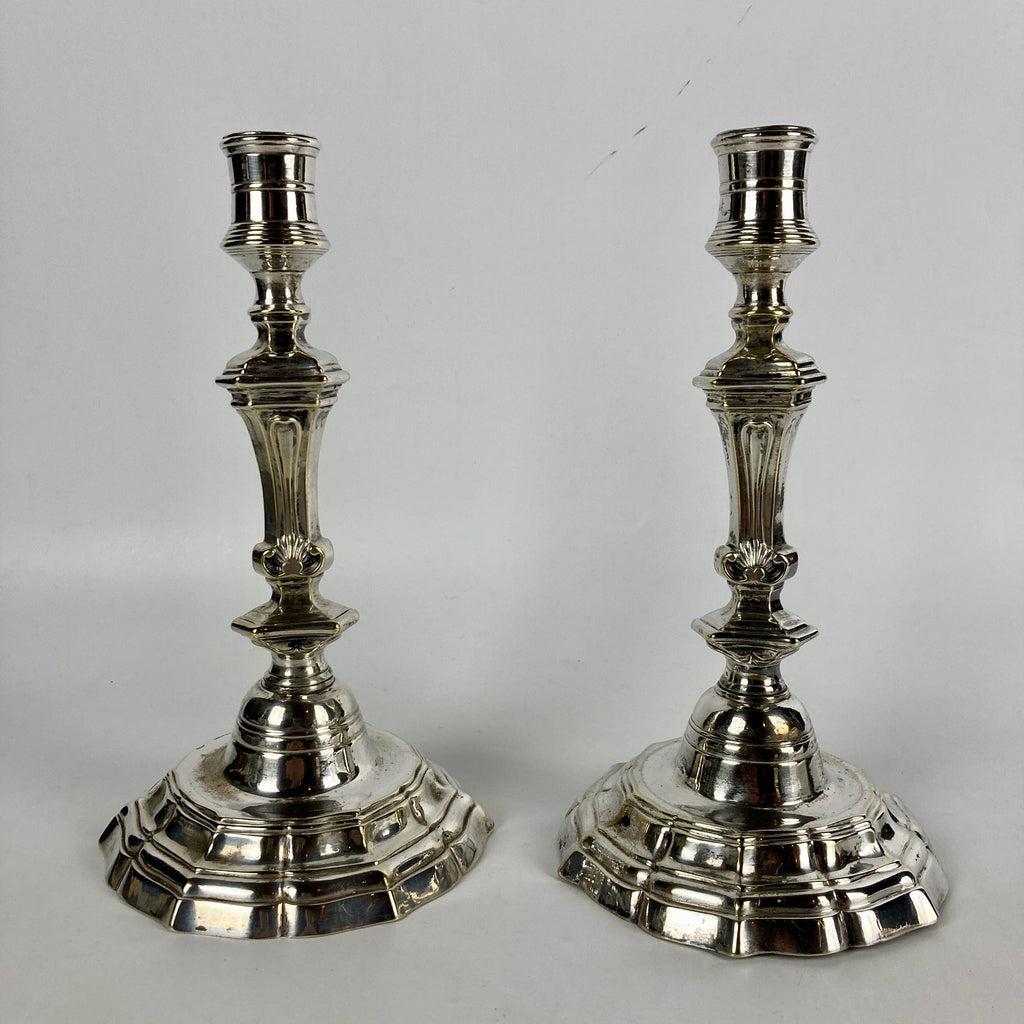 Paire de bougeoirs régence xviii ème bronze argenté