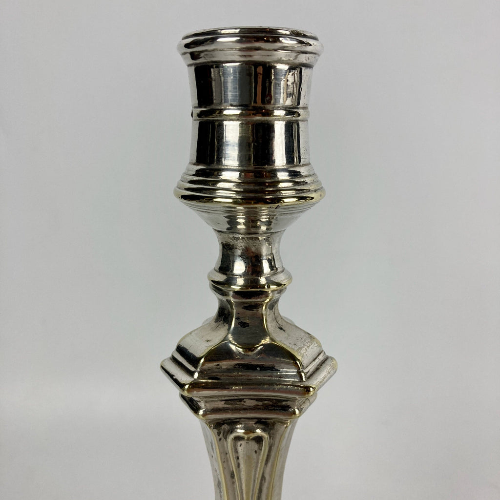 Paire de bougeoirs régence xviii ème bronze argenté