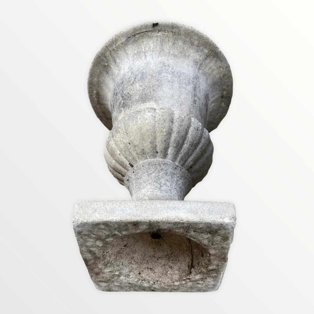 Paire de grands vases médicis en pierre reconstituée XX