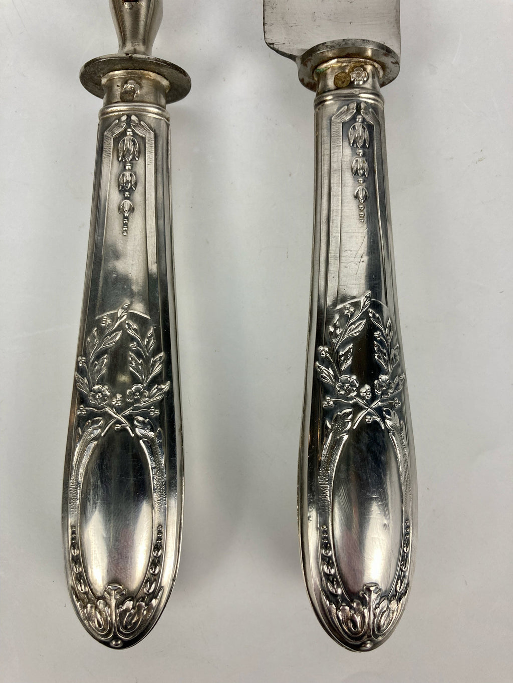 Ancien service à découper couverts argent fourré minerve paris