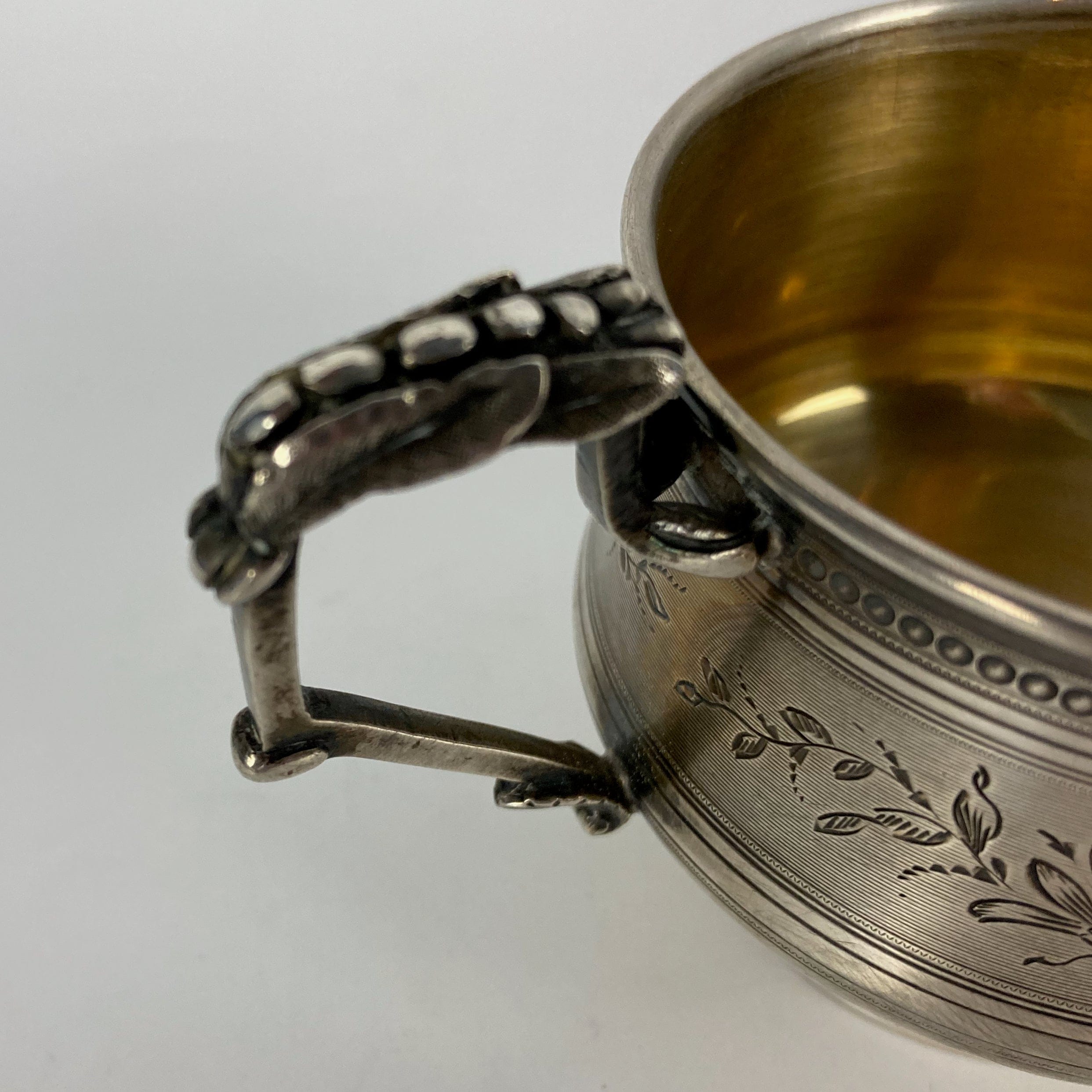 Tasse à thé argent massif vermeil fin XIX