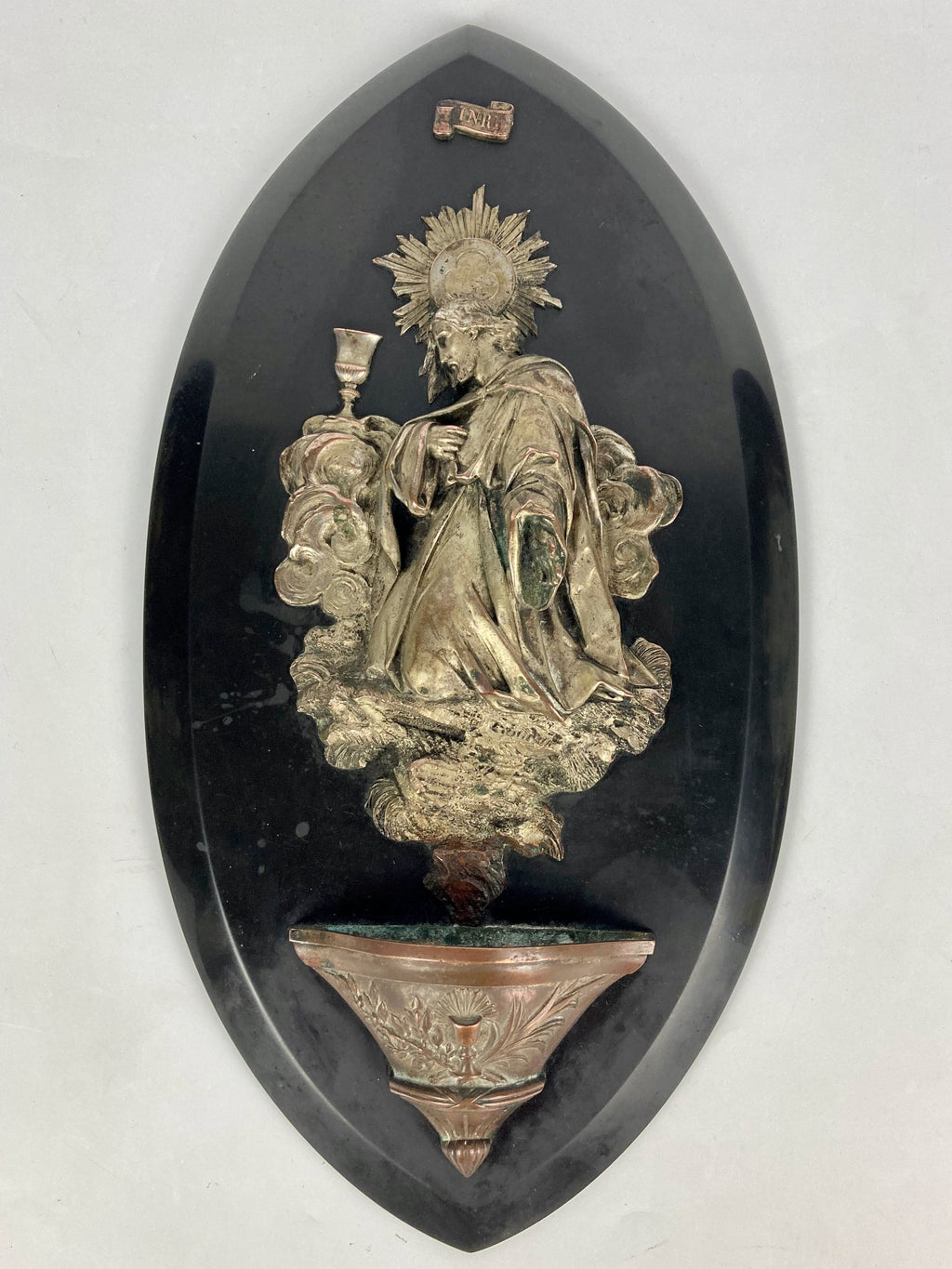 Bénitier ancien bronze argenté et marbre noir xix christ