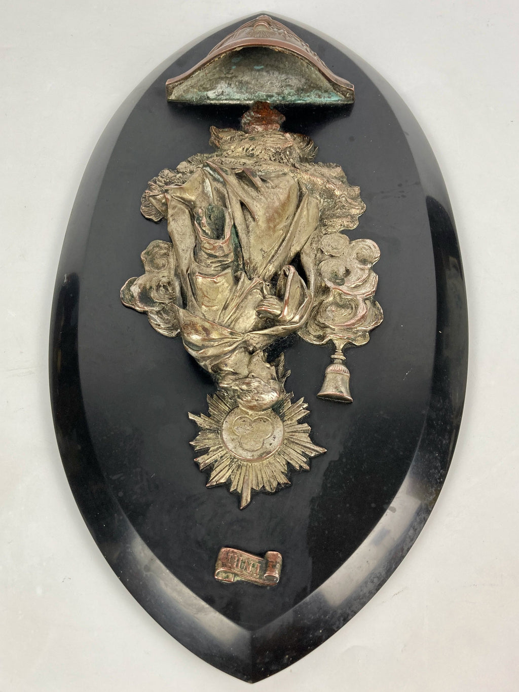 Bénitier ancien bronze argenté et marbre noir xix christ