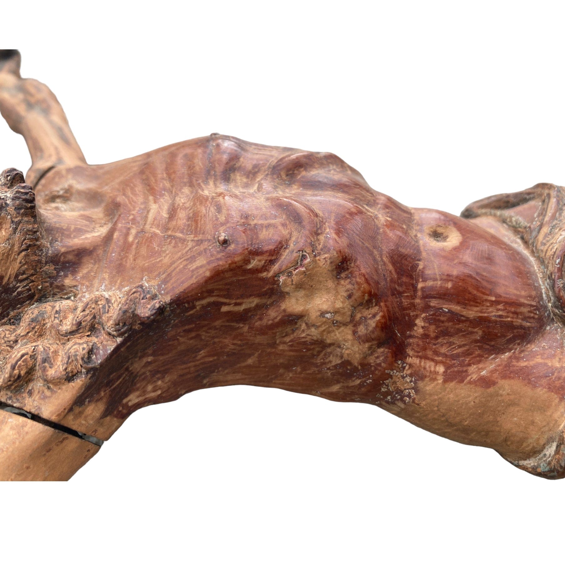 Grand Christ ancien en bois sculpté