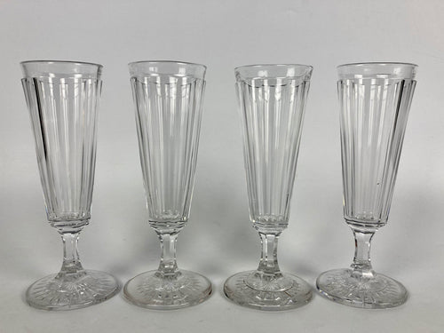 4 flutes à champagne en cristal à côtes plates XIX baccarat saint louis