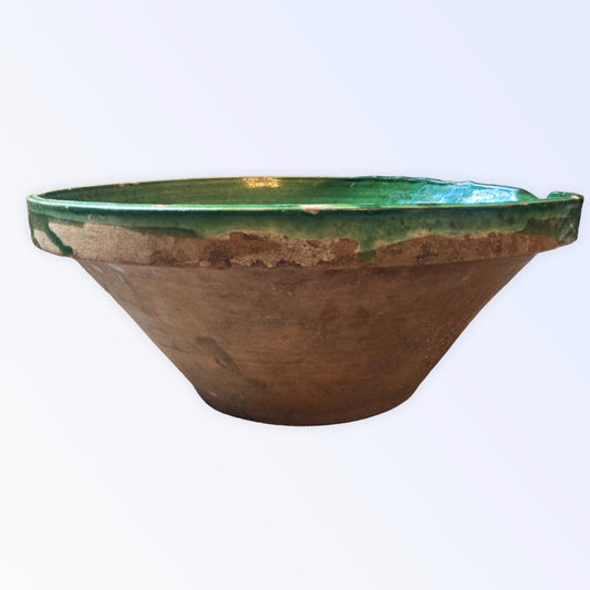 Gardale, ancienne jatte, tian, grésaille en terre cuite vernissée vert pôt à confit