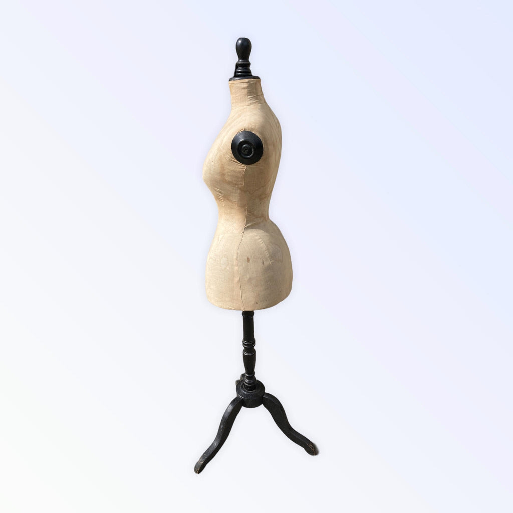 Mannequin taille de guêpe couture Napoléon III