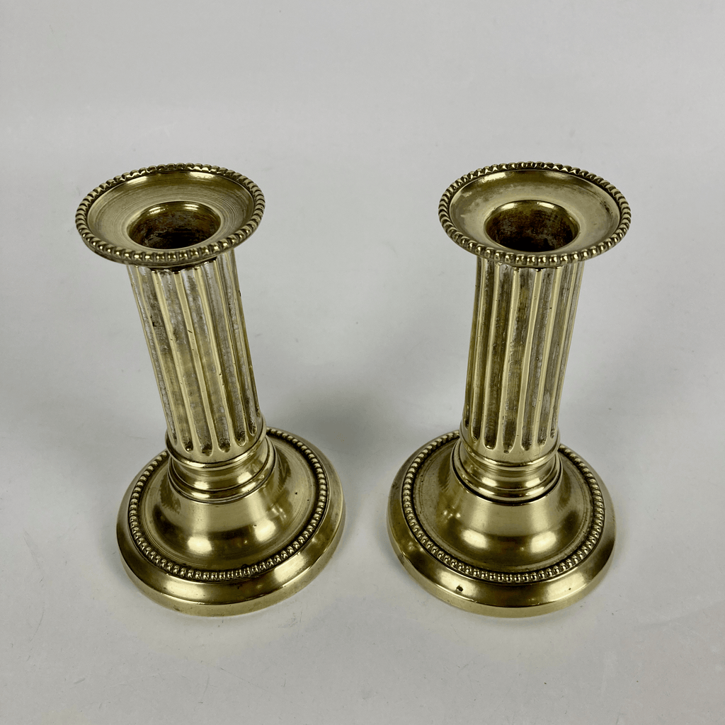 Paire de bougeoirs de voyage XVIII ème en bronze de st. LXVI 