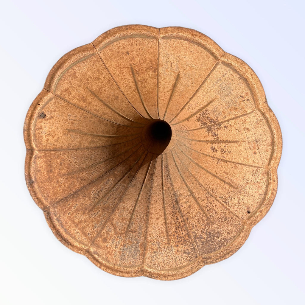 Ancien pavillon pour phonographe gramophone