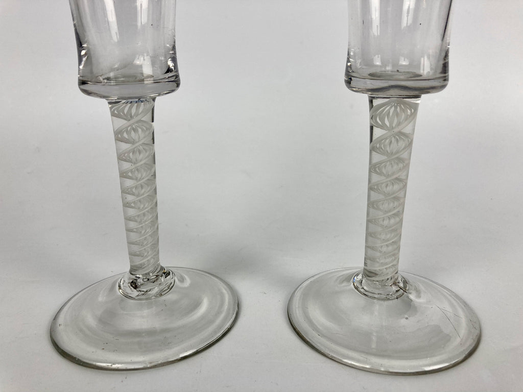 Paire de verres xviii ème slingerglas hollande