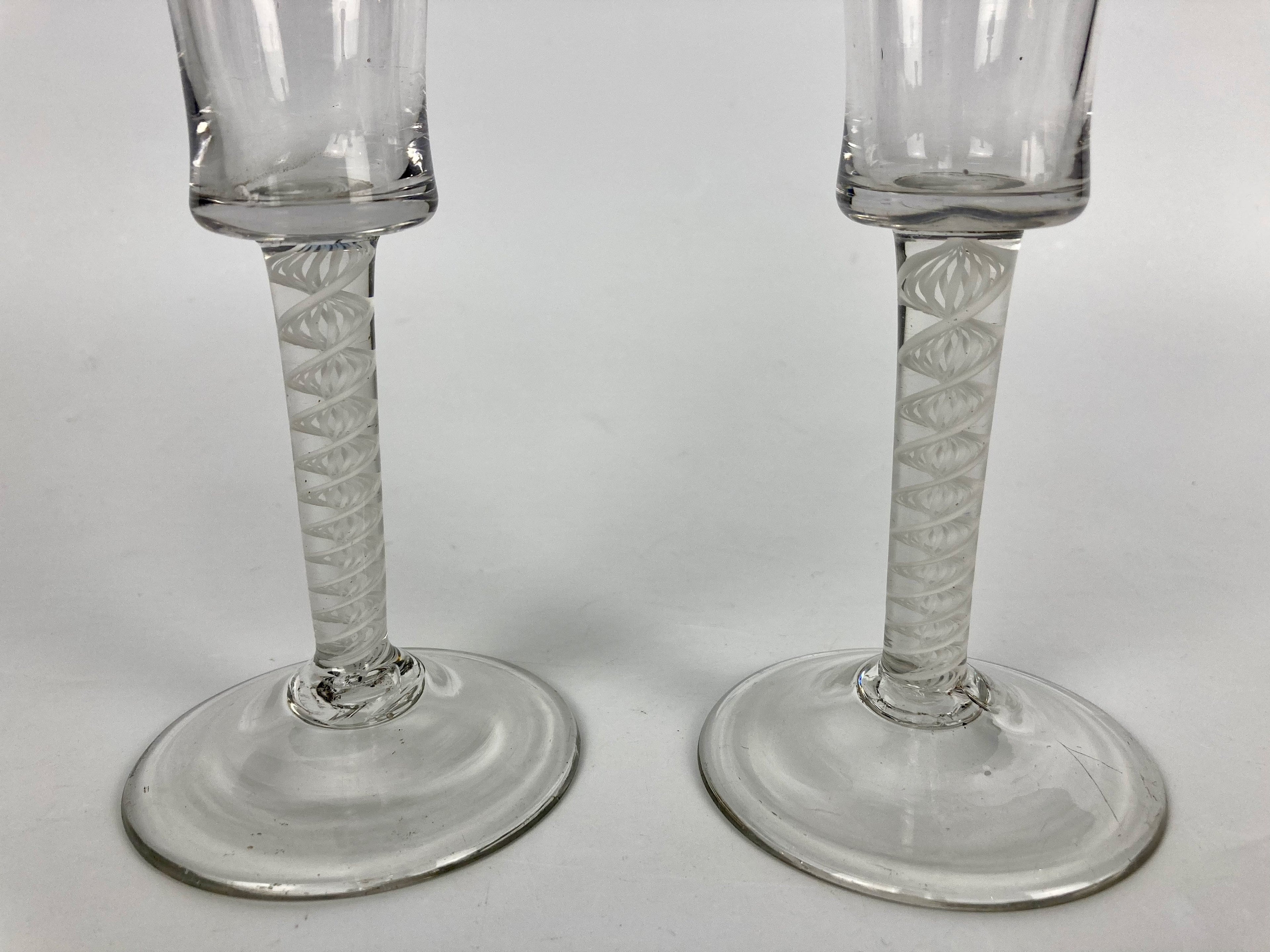 Paire de verres xviii ème slingerglas hollande